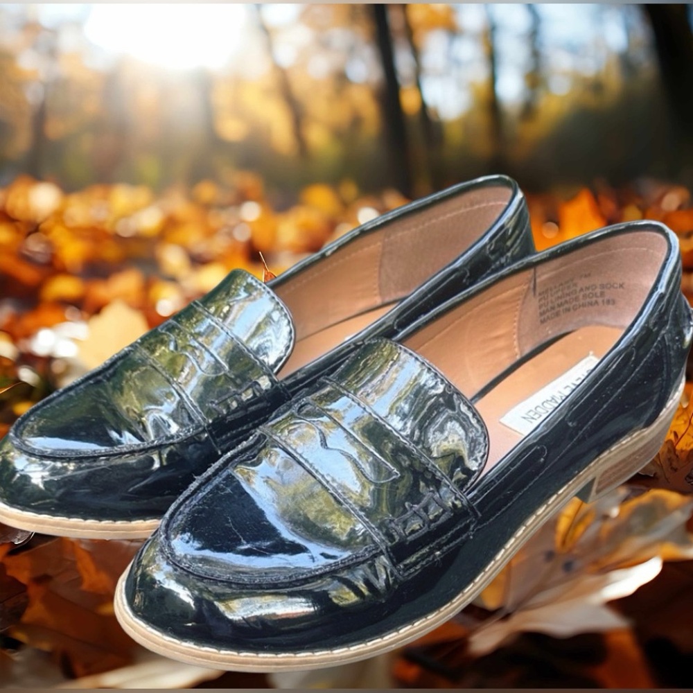 STEVE MADDEN BLACK PATENT LEATHER OXFORDS / LOAFERS - 7 🖤🤩